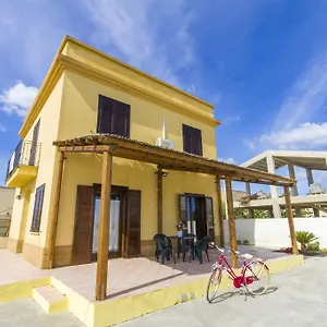 https://appartamenti-villa-elios.palermohotels.org